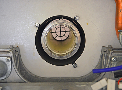 id classic he 9 h32533 flue adaptor in situ.jpg